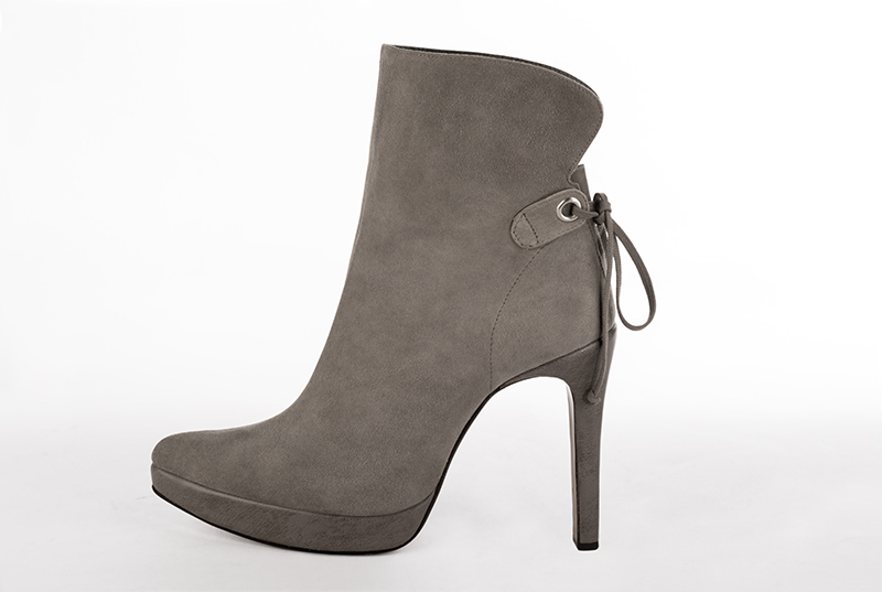 Taupe brown women's ankle boots with laces at the back. Tapered toe. Very high slim heel with a platform at the front. Profile view - Florence KOOIJMAN